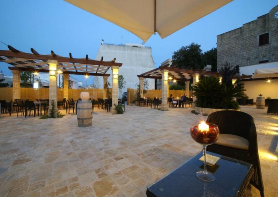 Hotel Adriatico トリカーゼ エクステリア 写真